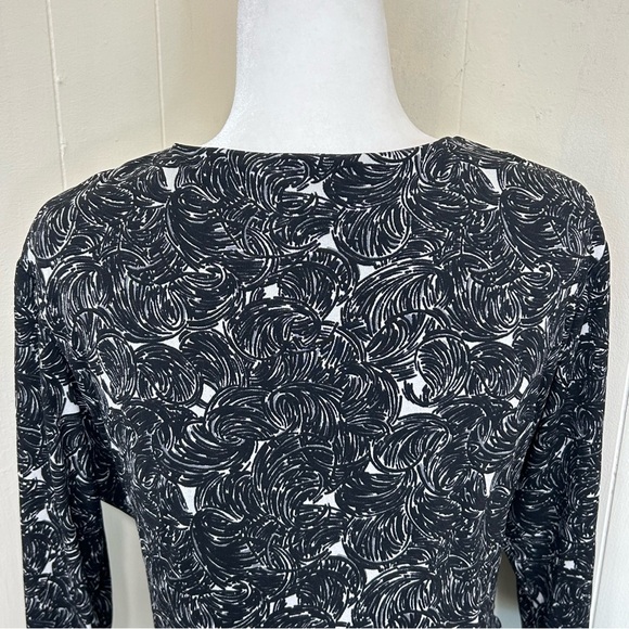 TESORI Tesori Black White V-Neckline Wrap 100% Silk Blouse Top Size Large. - Picture 7 of 13